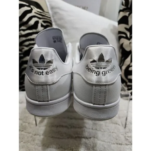 Adidas x Disney x Stan Smith 'Peter Pan & Tinkerbell' Sneakers - Picture 8 of 10